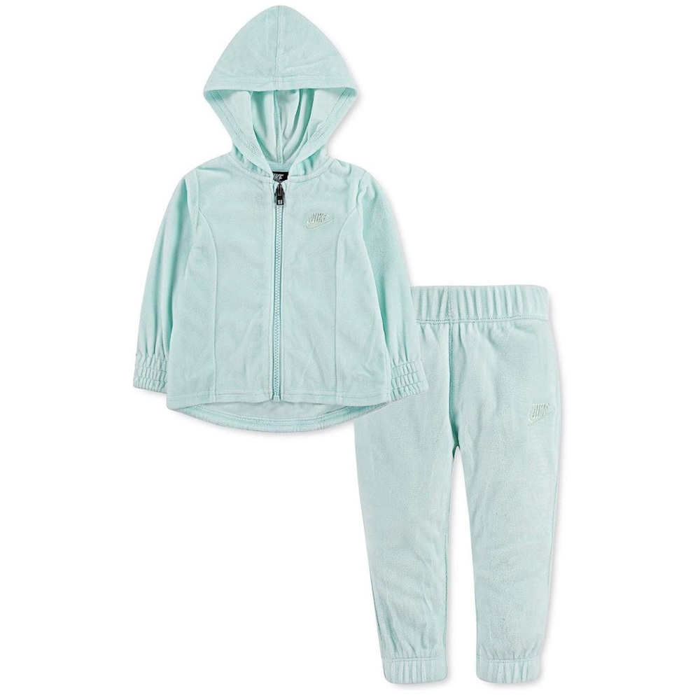 1-2 Year Nike Velour Matching Sea foam Green set size 2T